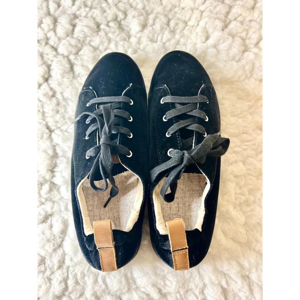 Revitalign Black Velvet Orthotic Santa Clara Betta Sneakers Women Size 11D